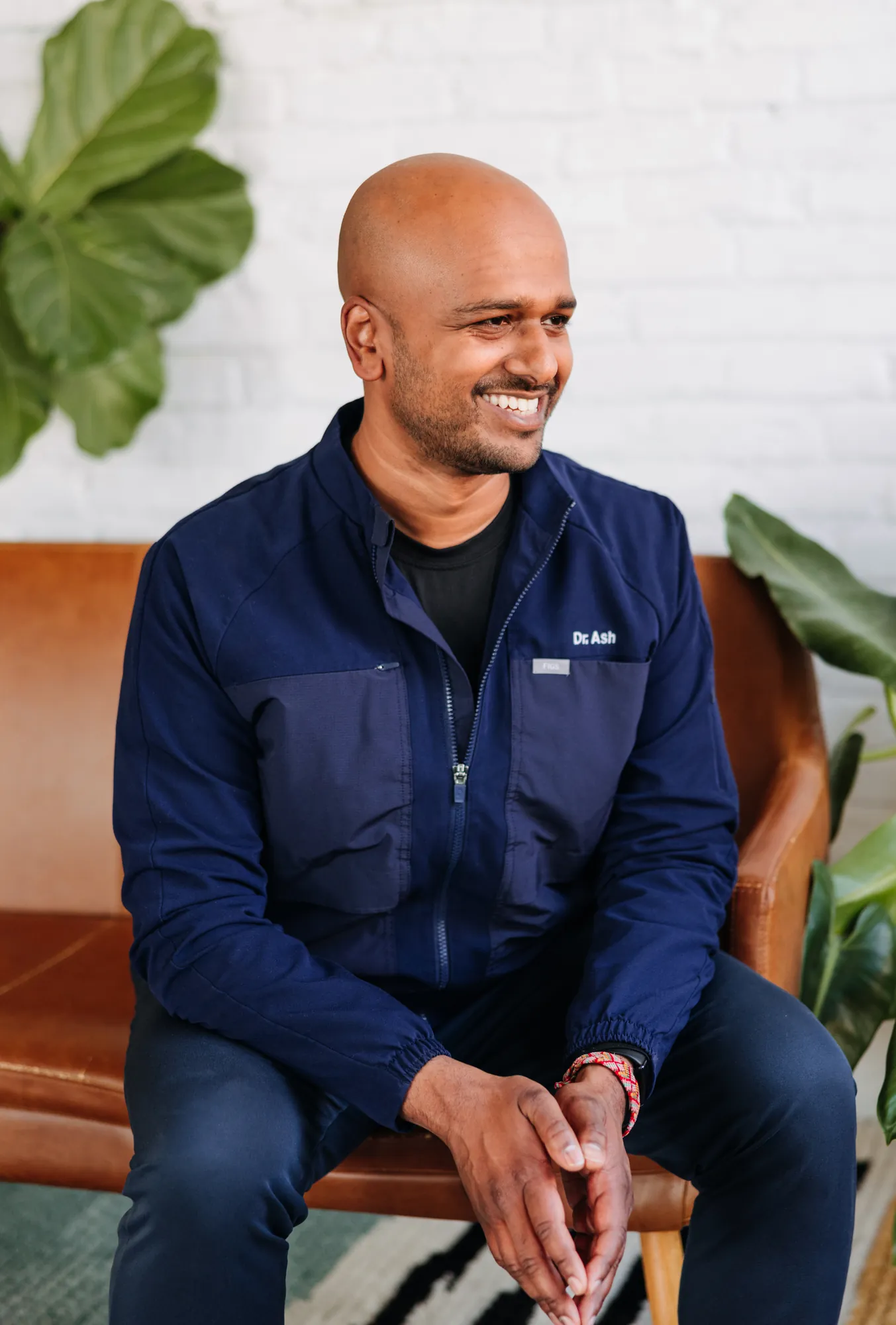 Dr. Ash, board-certified internal medicine physician in Philadelphia